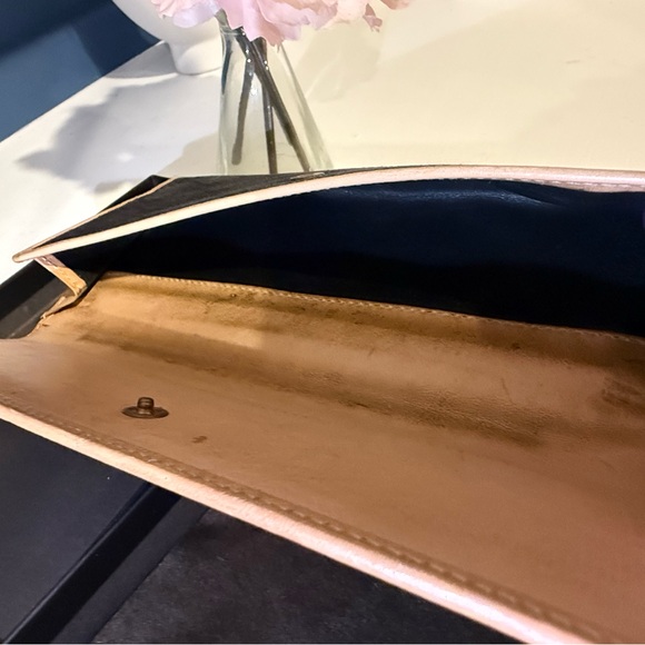 Vintage Gucci Black Horsebit Canvas Wallet with Gold Tone Trim - Picture 10 of 13